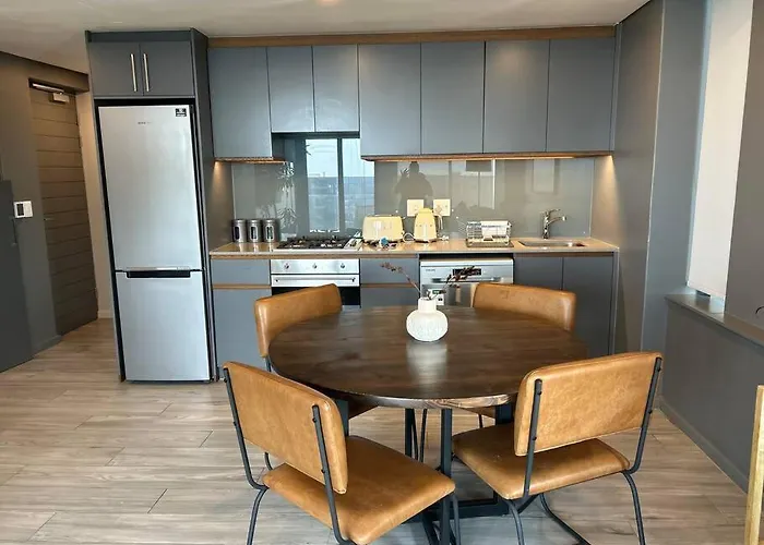 Umhlanga Arch Sea View Apartment